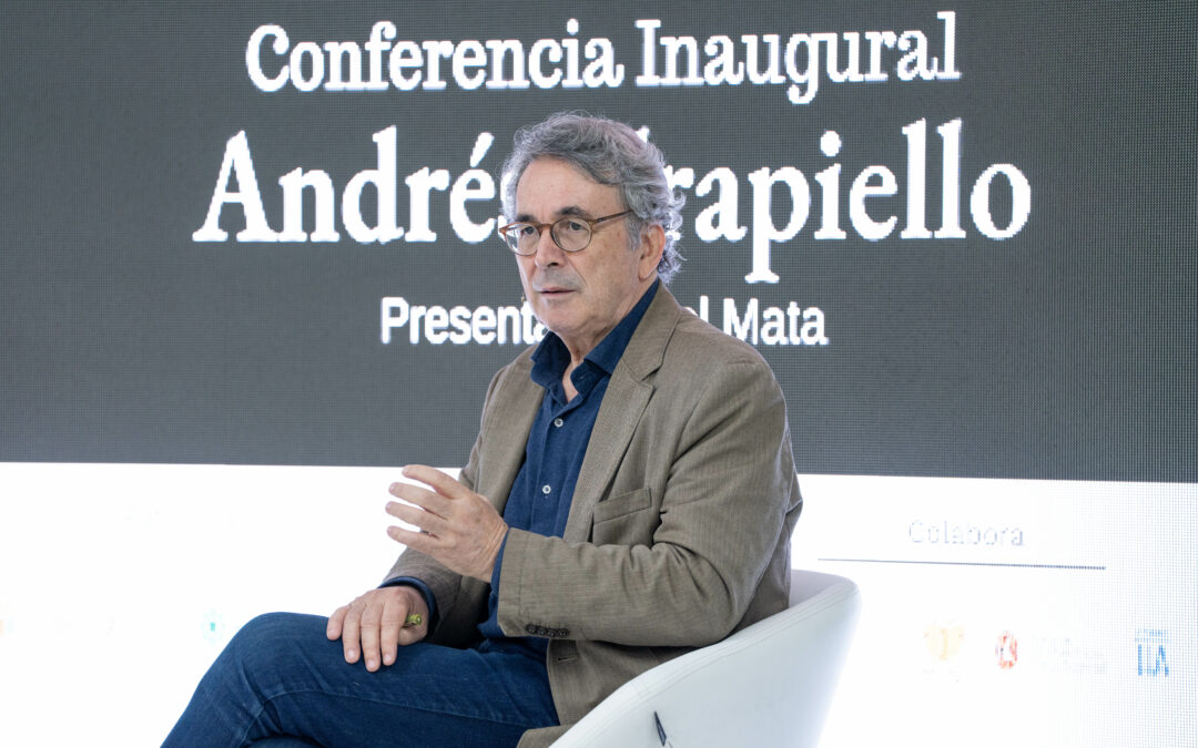 Andrés Trapiello: “La novela es el lugar del entendimiento, el sitio donde todo cuadra”